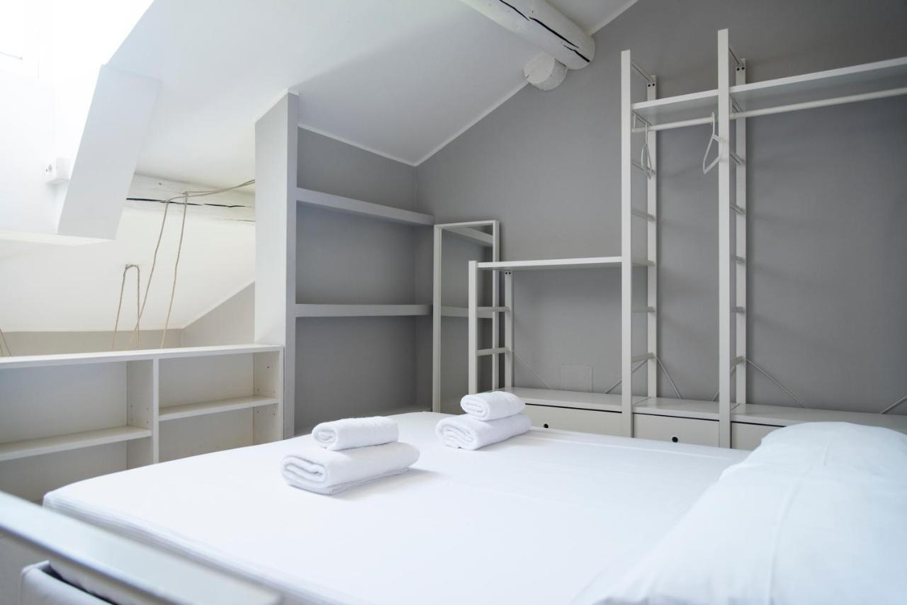 Youhosty - Custodi 12 Milano Ngoại thất bức ảnh