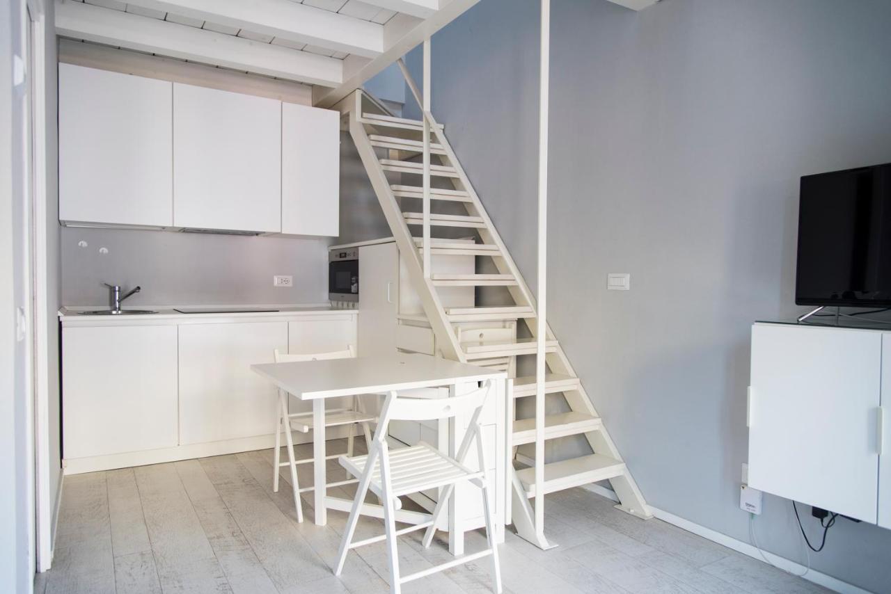 Youhosty - Custodi 12 Milano Ngoại thất bức ảnh